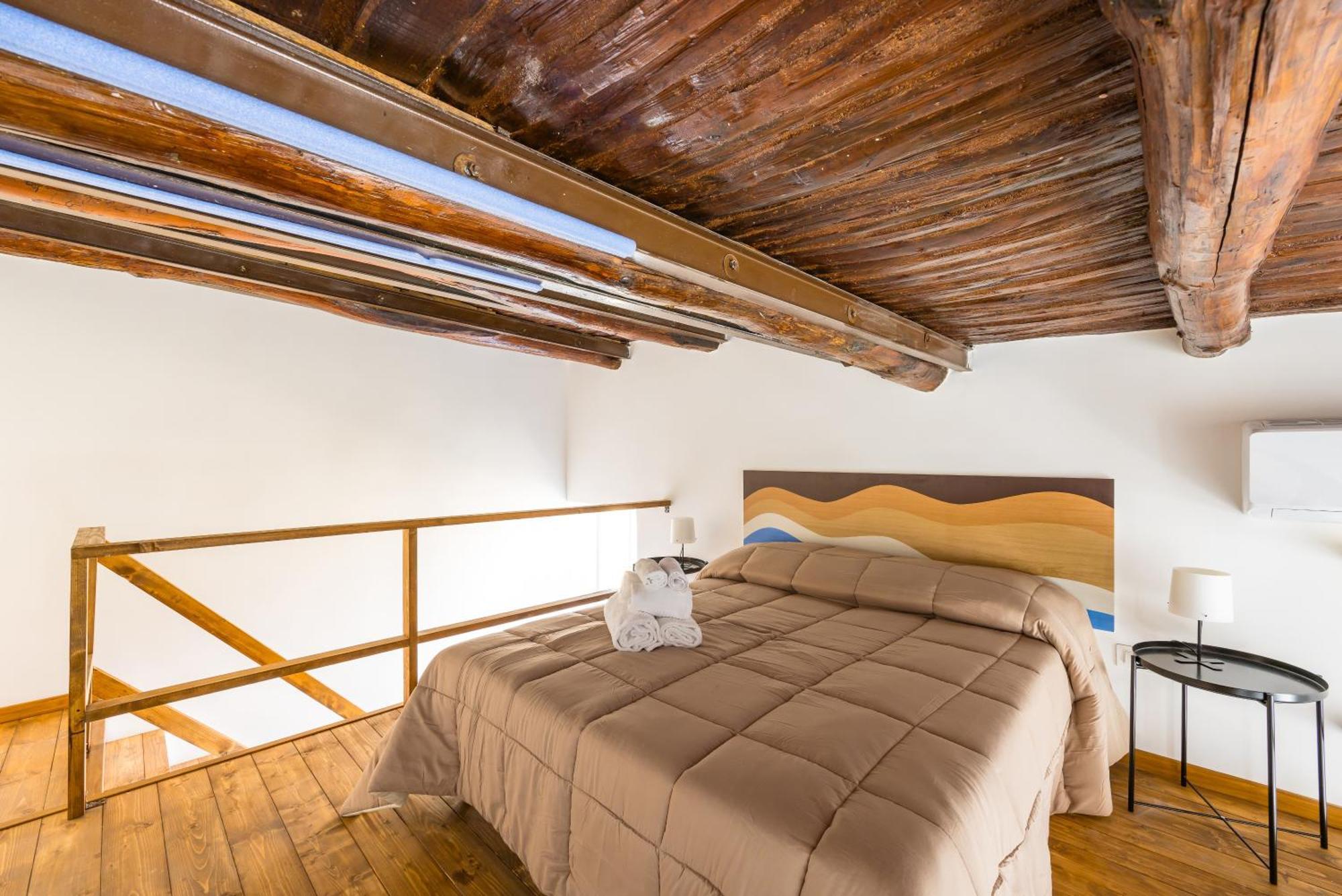 Appartamento Carrozzieri Nest At Historical Center Napoli Esterno foto