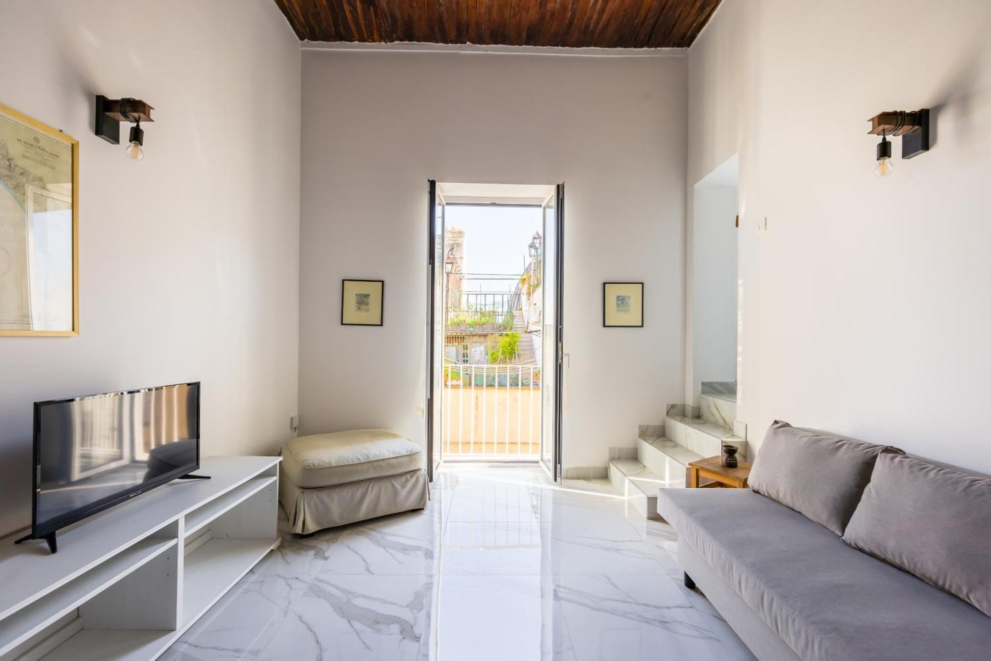 Appartamento Carrozzieri Nest At Historical Center Napoli Esterno foto