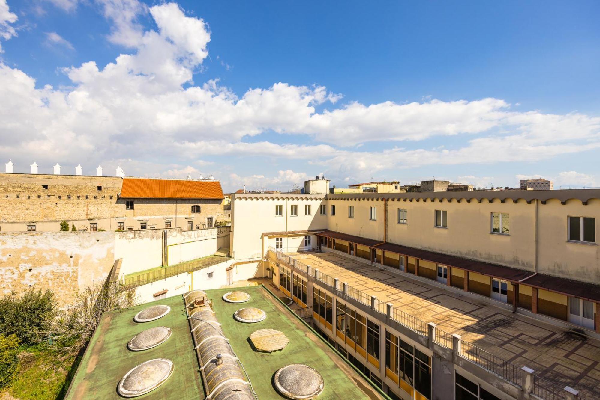Appartamento Carrozzieri Nest At Historical Center Napoli Esterno foto